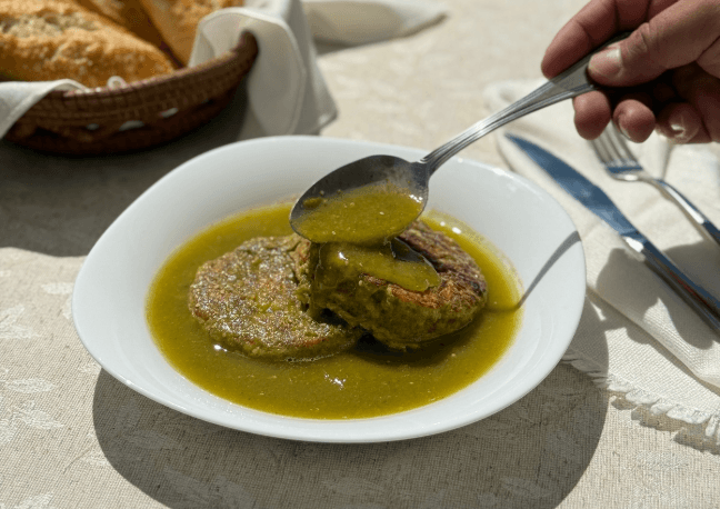 Chicken Patties in Green Chili Sauce